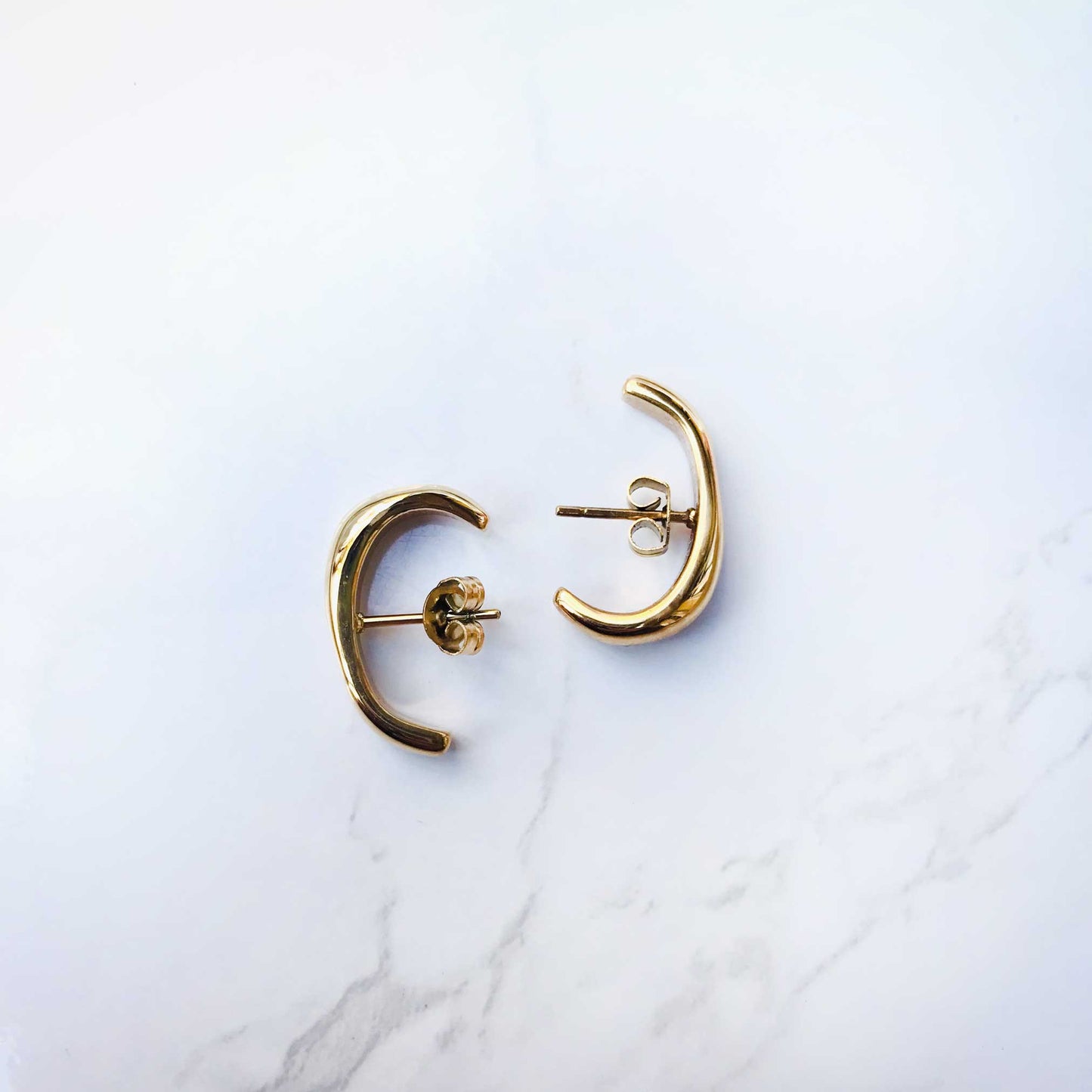 Monday Mood - Vertical Earstuds